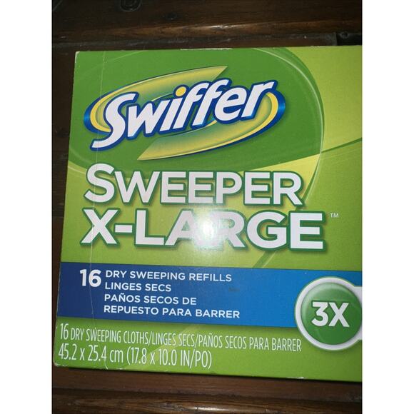 Swiffer Sweeper XL Dry Pad Refills Unscented Cellulose Fiber/Polypropylene 16 CT - Picture 4 of 5